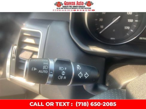 Used 2017 Land Rover Range Rover Sport SE image 22