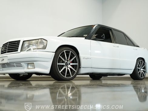 Used 1989 Mercedes-Benz 190 E 2.6 image 5