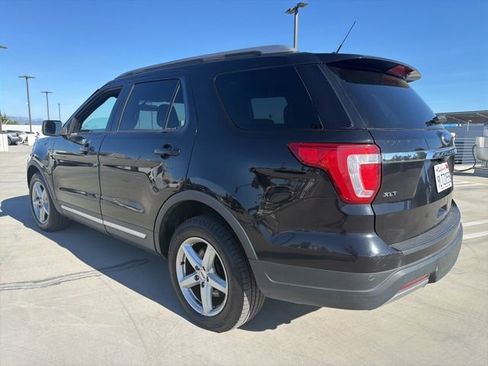 Used 2019 Ford Explorer XLT w/ Equipment Group 201A image 3