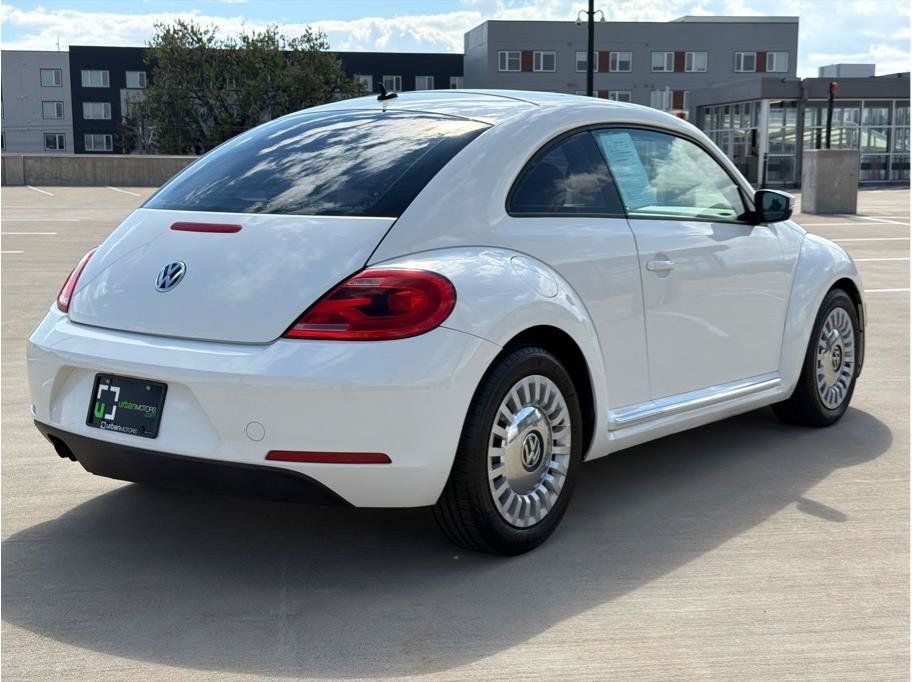 Used 2013 Volkswagen Beetle 2.5 FWD image 8