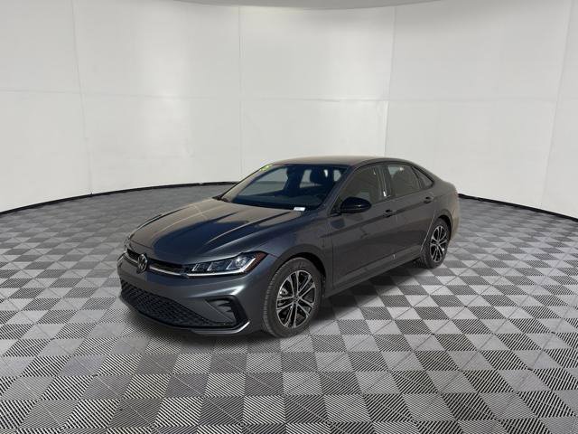 Used 2025 Volkswagen Jetta Sport FWD image 12