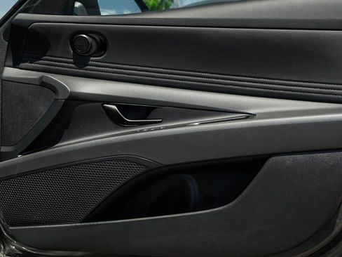New 2026 Hyundai Elantra Sport FWD image 8