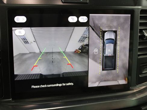 New 2026 Ford F250 Lariat w/ Black Appearance Package image 56