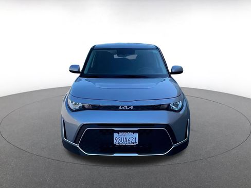 Used 2025 Kia Soul LX w/ LX Technology Package image 4