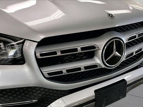 Used 2021 Mercedes-Benz GLS 450 4MATIC image 32