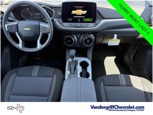 New 2026 Chevrolet Blazer LT w/ Midnight/Sport Edition FWD image 10