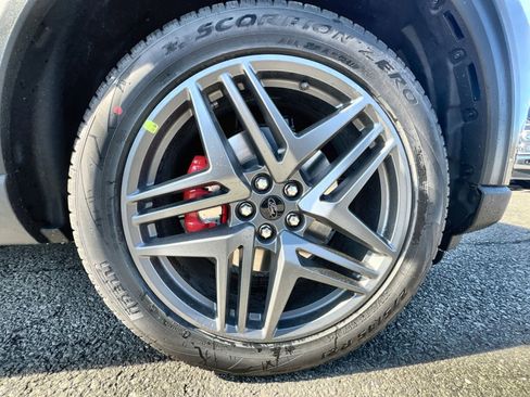 New 2026 Ford Explorer ST-Line image 12