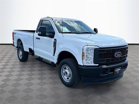 New 2025 Ford F350 XL image 2