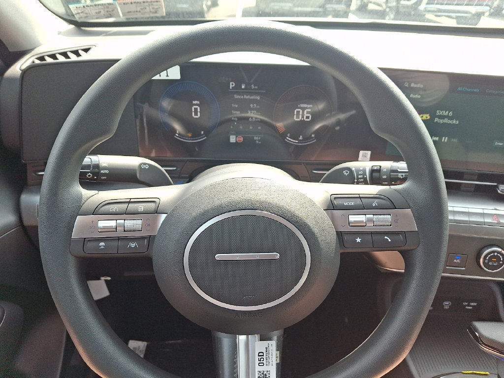 New 2027 Hyundai Kona SE AWD/4WD image 17