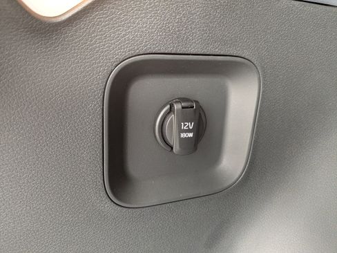 New 2026 Kia Sportage LX FWD image 16