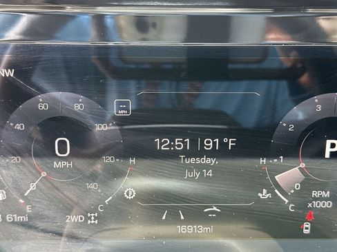 Certified 2026 GMC Yukon Denali w/ Sun & Power Step Package AWD/4WD image 12