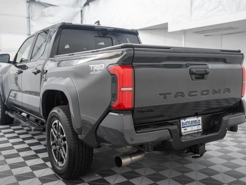 Certified 2024 Toyota Tacoma TRD Sport w/ TRD Sport Upgrade Package AWD/4WD image 6