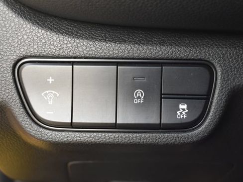 Used 2023 Kia Seltos LX AWD/4WD image 18