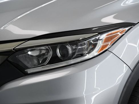 Used 2022 Honda HR-V EX-L image 8