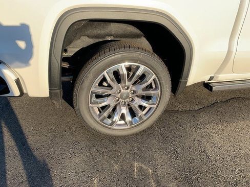 New 2024 GMC Sierra 1500 Denali w/ Denali Reserve Package image 5