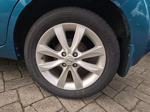 Used 2016 Nissan Versa Note FWD image 11