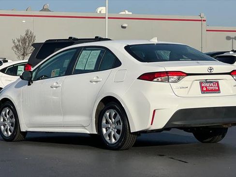 Certified 2024 Toyota Corolla LE image 7