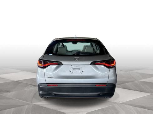 Used 2024 Honda HR-V LX image 7