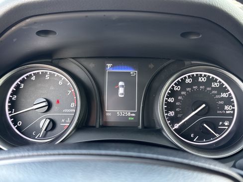 Used 2024 Toyota Camry SE w/ Convenience Package FWD image 21