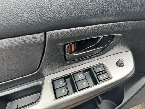 Used 2016 Subaru Impreza 2.0i image 16