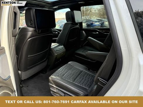 Used 2024 Cadillac Escalade Sport Platinum image 39
