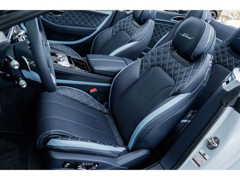 Used 2024 Bentley Continental GT Speed image 29