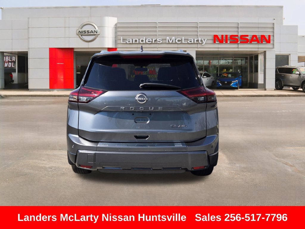Used 2025 Nissan Rogue SL w/ SL Premium Package AWD/4WD image 5