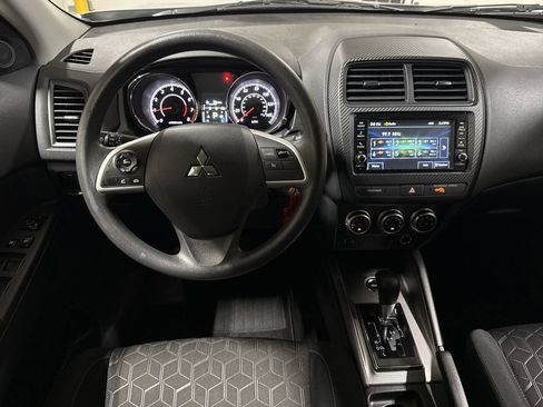 Used 2024 Mitsubishi Outlander Sport ES AWD/4WD image 11