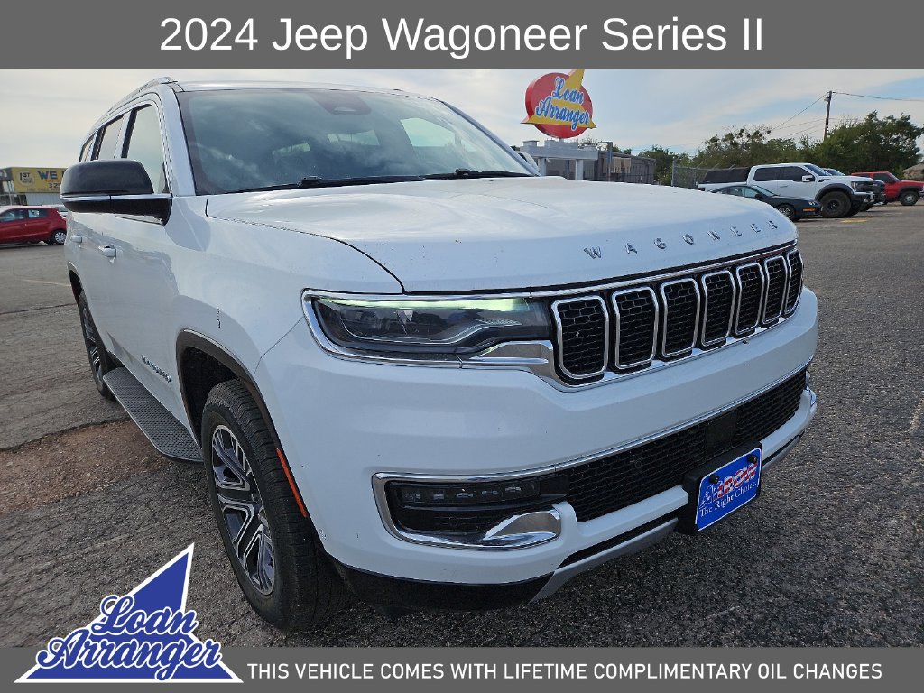 Used 2024 Jeep Wagoneer Series II w/ Flexible Seating Group RWD image 2