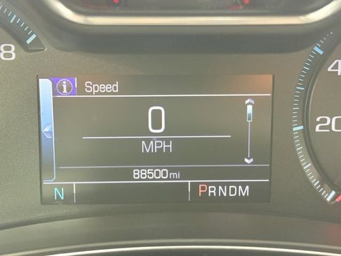 Used 2018 Chevrolet Impala LT FWD image 16