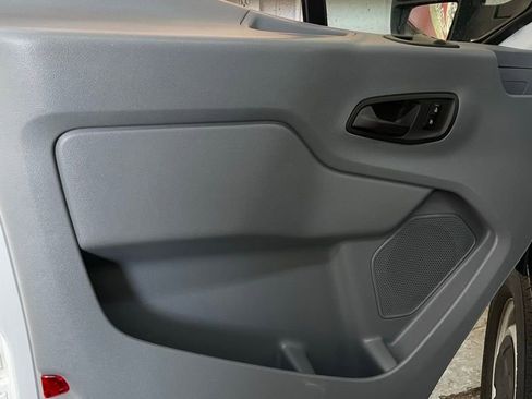 Used 2017 Ford Transit 150 XL image 21