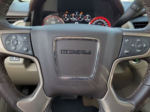 Used 2016 GMC Yukon Denali w/ Open Road Package image 24