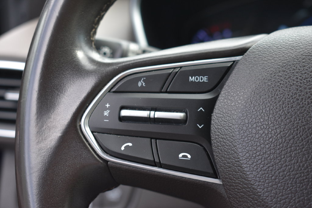 Used 2020 Hyundai Santa Fe SEL w/ Convenience Package AWD/4WD image 14