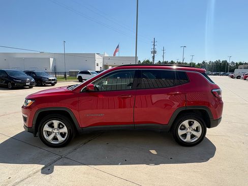 Used 2021 Jeep Compass Latitude AWD/4WD image 5