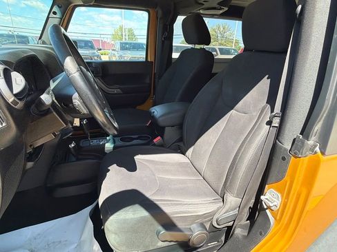 Used 2014 Jeep Wrangler Sport AWD/4WD image 9
