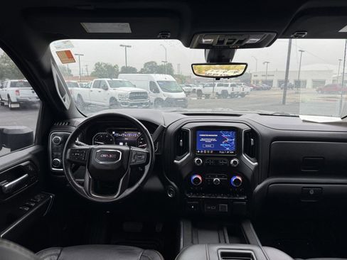 Used 2021 GMC Sierra 2500 AT4 w/ AT4 Premium Plus Package AWD/4WD image 25