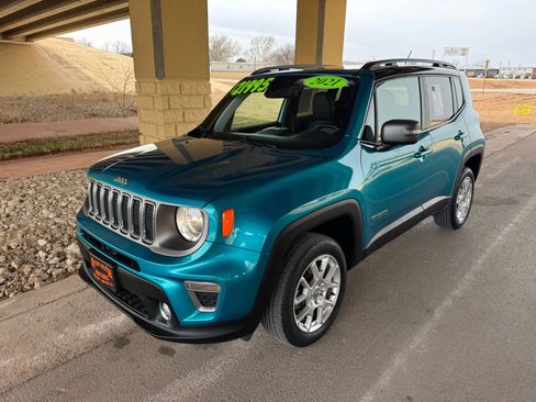 Used 2021 Jeep Renegade Limited w/ Sun & Sound Group image 7