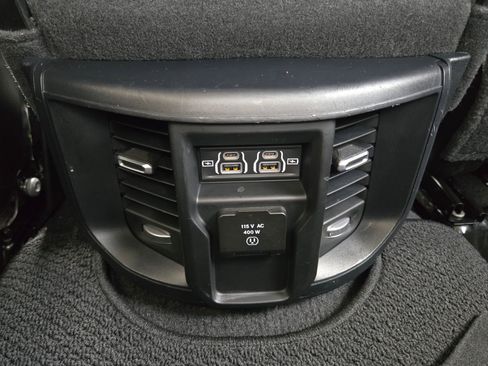 Used 2024 RAM 2500 Laramie w/ Safety Group AWD/4WD image 34