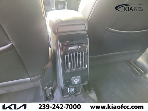 Used 2024 Jeep Compass Limited AWD/4WD image 17