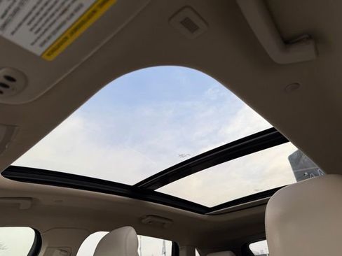 Used 2019 Lincoln Nautilus Reserve image 28