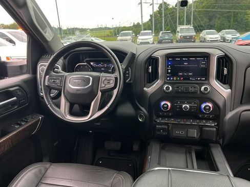 Used 2023 GMC Sierra 2500 Denali w/ Denali Ultimate Package AWD/4WD image 18