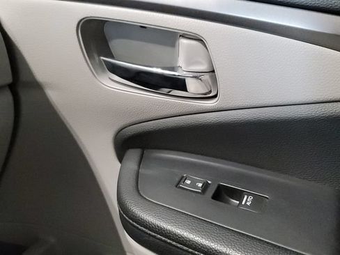 Used 2018 Honda Pilot EX image 24