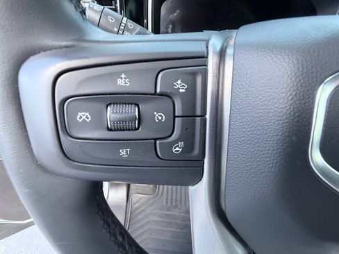 Used 2024 GMC Sierra 1500 SLE image 14