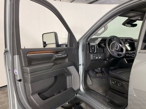 Used 2024 GMC Sierra 2500 Denali w/ Denali Reserve Package AWD/4WD image 27