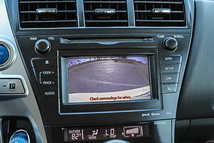 Used 2013 Toyota Prius V Five FWD image 22