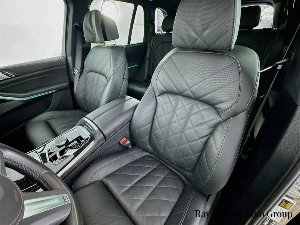 Used 2026 BMW X5 xDrive40i w/ M Sport Package AWD/4WD image 22
