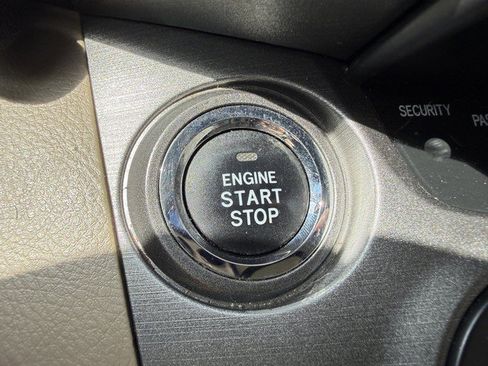 Used 2012 Toyota RAV4 Limited w/ Premium Plus Value Pkg AWD/4WD image 38