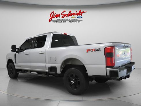 Used 2024 Ford F350 XLT w/ XLT Premium Package AWD/4WD image 3
