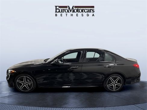 Used 2025 Mercedes-Benz C 300 4MATIC Sedan image 2