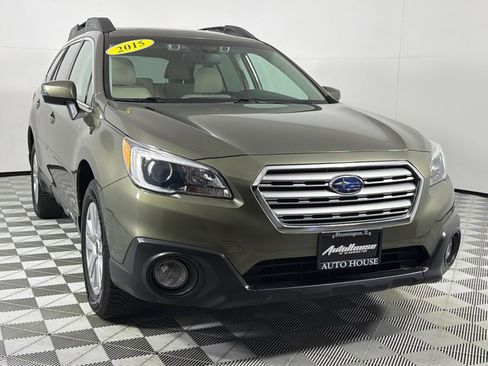 Used 2015 Subaru Outback 2.5i Premium image 3